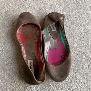 Steve Madden Flats Sz 7